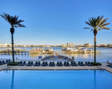 521 Mandalay Avenue - Photo Thumbnail 80