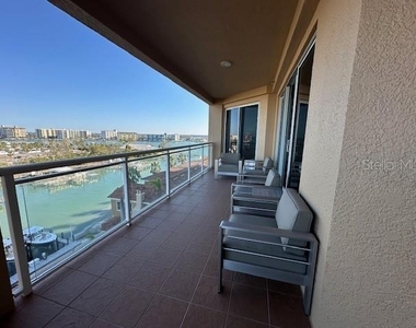 521 Mandalay Avenue - Photo Thumbnail 43