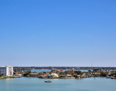 521 Mandalay Avenue - Photo Thumbnail 66