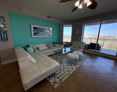 521 Mandalay Avenue - Photo Thumbnail 35