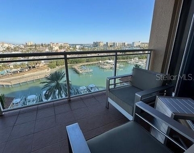 521 Mandalay Avenue - Photo Thumbnail 30