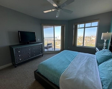 521 Mandalay Avenue - Photo Thumbnail 19