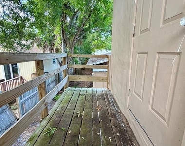 908 Beverly Avenue - Photo Thumbnail 10