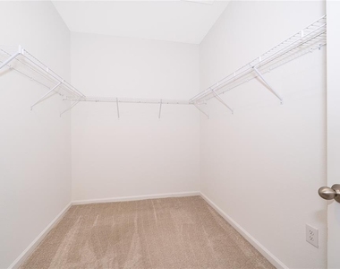 2366 White Cedar Way - Photo Thumbnail 17
