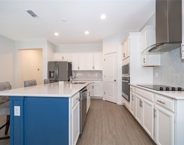 2366 White Cedar Way - Photo Thumbnail 6