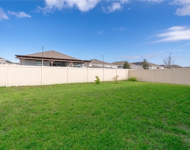2366 White Cedar Way - Photo Thumbnail 23