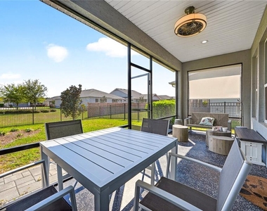 5608 Nw 39th Lane - Photo Thumbnail 3