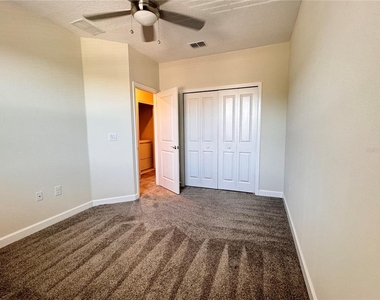 1252 Royal St George Boulevard - Photo Thumbnail 16