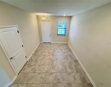 1252 Royal St George Boulevard - Photo Thumbnail 9