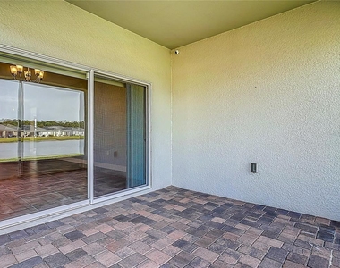 5644 Estero Loop - Photo Thumbnail 35