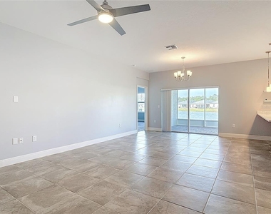 5644 Estero Loop - Photo Thumbnail 8