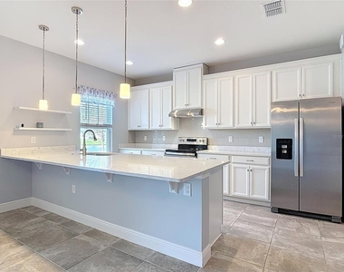 5644 Estero Loop - Photo Thumbnail 2