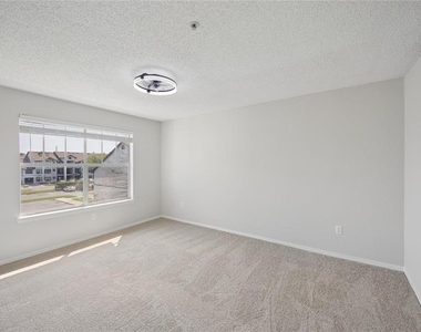 2213 Grand Cayman Court - Photo Thumbnail 13