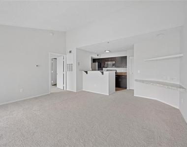 2213 Grand Cayman Court - Photo Thumbnail 7