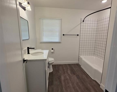 2104 Crill Avenue - Photo Thumbnail 21