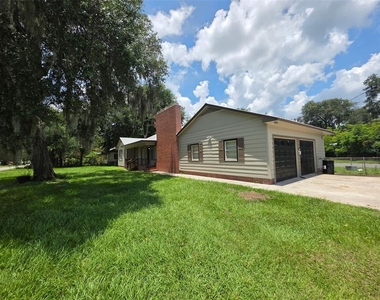 2104 Crill Avenue - Photo Thumbnail 3