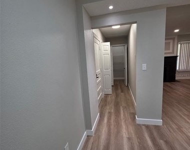 2104 Crill Avenue - Photo Thumbnail 49