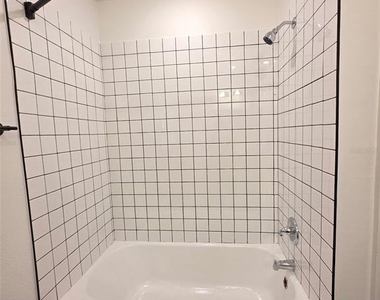 2104 Crill Avenue - Photo Thumbnail 23