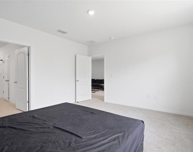 1181 Cascades Avenue - Photo Thumbnail 25
