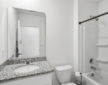 1181 Cascades Avenue - Photo Thumbnail 17