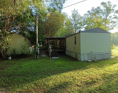 210 Se Hardin Court - Photo Thumbnail 8