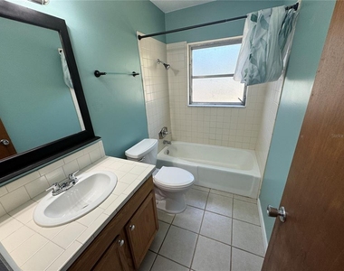 460 Mount Vernon Court - Photo Thumbnail 9
