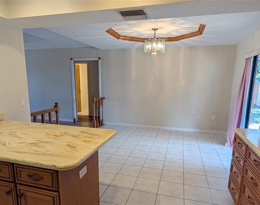88 Temple Road - Photo Thumbnail 11