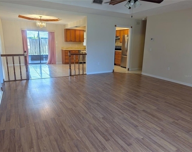 88 Temple Road - Photo Thumbnail 3