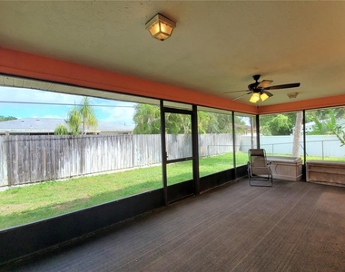 88 Temple Road - Photo Thumbnail 29