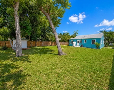 3209 Avenue A W - Photo Thumbnail 21