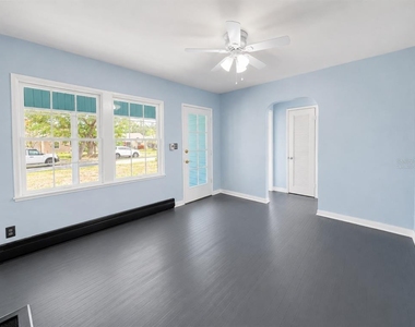 3209 Avenue A W - Photo Thumbnail 11