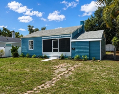 3209 Avenue A W - Photo Thumbnail 2
