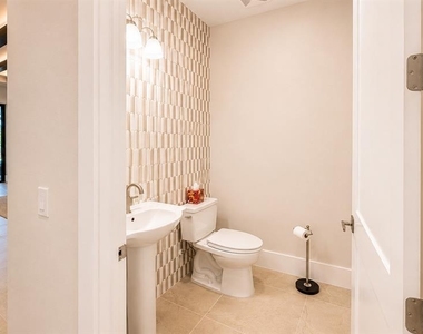 269 Blue Pearl Court - Photo Thumbnail 16