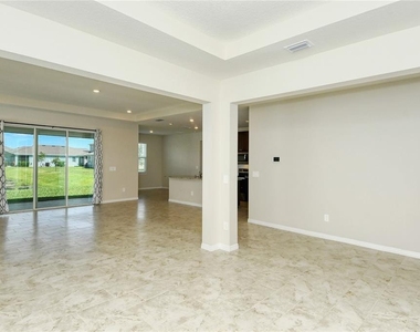 16921 Harvest Moon Way - Photo Thumbnail 5