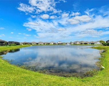 16921 Harvest Moon Way - Photo Thumbnail 12