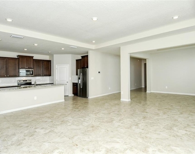 16921 Harvest Moon Way - Photo Thumbnail 14