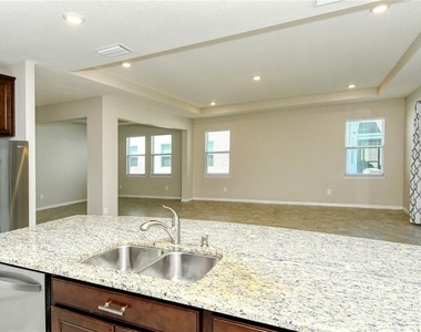 16921 Harvest Moon Way - Photo Thumbnail 23