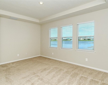 16921 Harvest Moon Way - Photo Thumbnail 29