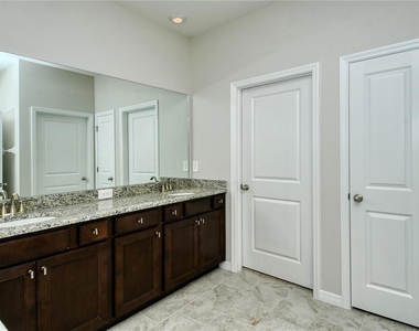 16921 Harvest Moon Way - Photo Thumbnail 25
