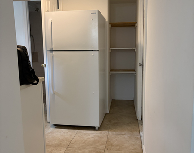 81-11 Utopia Parkway - Photo Thumbnail 7