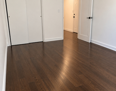 32-86 33rd Street - Photo Thumbnail 3