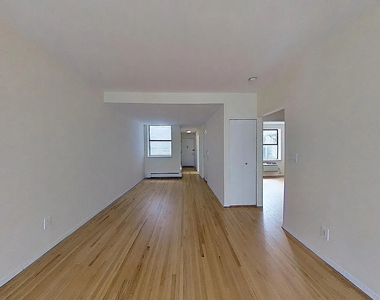 365 West 52nd Street - Photo Thumbnail 3