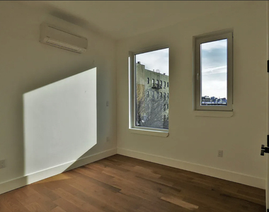 108 Havemeyer Street - Photo Thumbnail 3