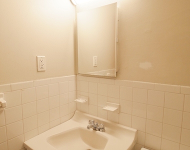 434 East 84th Street - Photo Thumbnail 16