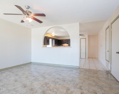 11641 Desert Keep Drive - Photo Thumbnail 5
