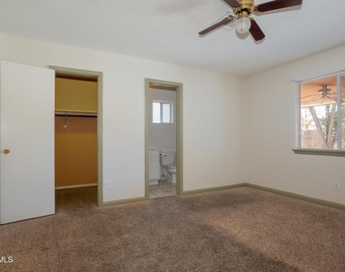 11641 Desert Keep Drive - Photo Thumbnail 18