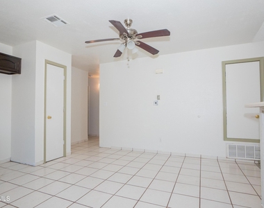 11641 Desert Keep Drive - Photo Thumbnail 12