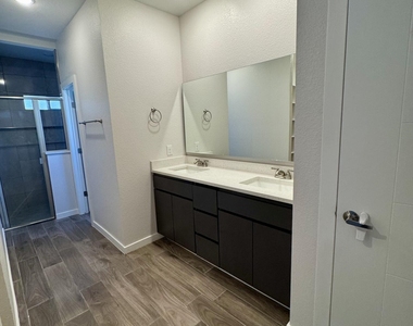 12725 Don Norte Street - Photo Thumbnail 12