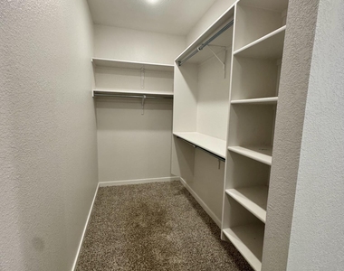12725 Don Norte Street - Photo Thumbnail 10