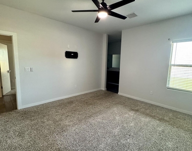 12725 Don Norte Street - Photo Thumbnail 13
